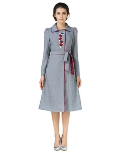 Éblouissant manteau en lin de coton gris unicolore avec lacets moulant col à revers