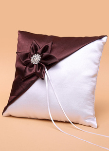 Anneau porteur oreiller fleur perlée CONTRASTE couleur Satin bague de mariage oreiller