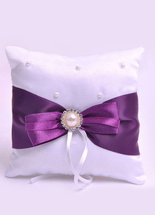 Oreiller d’anneau porteur oreillers perles perlé Bow violet Sash mariée en Satin
