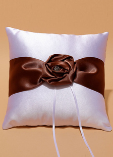 Anneau porteur oreiller blanc strass fleur Satin mariage oreiller avec rubans