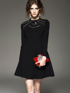 Patineuse noire Robe col 3/4 longueur manches perles une ligne Flare robe