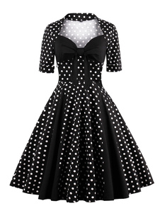 Robe Vintage noir Sweetheart manches courtes plissée à pois Slim Fit Skater Dress