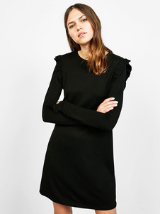 Peu de noir volant de la robe à manches longues femme autour de cou robe