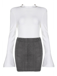 Deux pièces haut à manches longues Crewneck blanc Bell Outfit Party avec jupe Bodycon