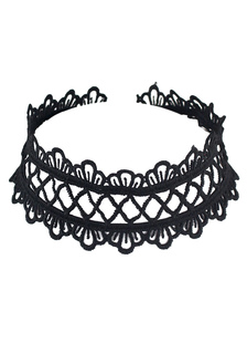 Crochet Collier Tour de cou noir court creux sur le parement des femmes