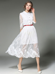 Robe de dentelle blanche Tierd Long Shirt robe Semi pure Half Sleeve féminines avec ceinture