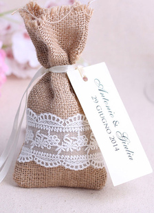 Organza sac lin dentelle brun foncé détail dentelle petit cadeau sac avec Tag