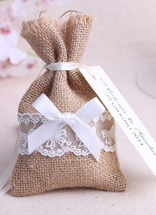 Wedding Favor sac lin brun foncé dentelle rubans Bow cadeau petit sac avec la balise