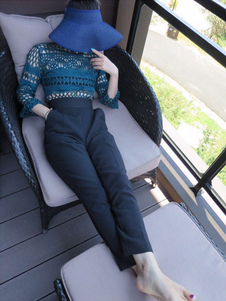 Combinaison vert féminin découpe manches longues bijou cou dentelle barboteuses