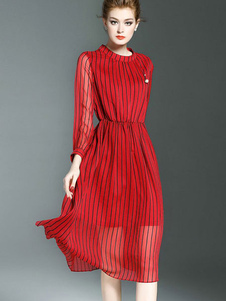 Bande verticale moyenne longueur de robe rouge Skater plissée en mousseline de soie robe pour femmes