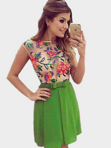 Dos aéré sans manches brodé robe été patineuse