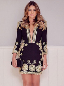 Robe bodycon noir col V impression brodé