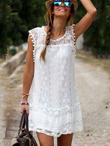 Robe d'été blanche en coton unicolore col rond