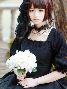 Robe lolita gothique col carré