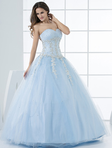 Robe boule en tulle bleu ciel clair brodé de col en coeur
