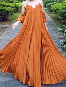 Robe longue orange foncé en chiffon plissé à bretelles