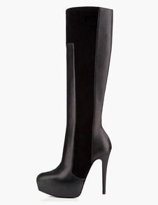 Bottes à talons aigus