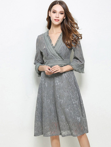 Robe de dentelle grise robe V Manche 3/4 longueur manche plissé Skater