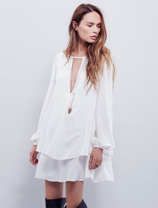 Robe tour de cou à manches longues blanc découpe Tiered robe courte pour les femmes