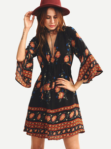 Patineuse noire robe Boho V Manche 3/4 longueur Bell manches imprimé une ligne Flare robe