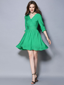 Skater vert robe V Neck Half Sleeve plissé Flare robe pour femmes