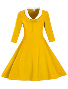 Robe subtile vintage moderne unicolore avec bouton col V