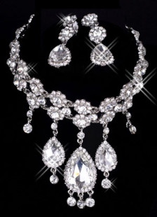 Parure nuptiale luxe pierres du Rhin et alliage plaqué argent