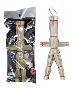 Epouvantail de cosplay comme Enma Ai de Hell Girl jaune