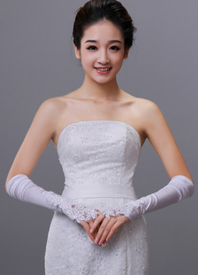 Gants mitaines nuptiaux en satin blanc longueur de coude