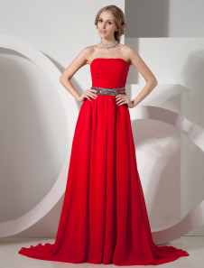 Robe de bal A-ligne rouge en chiffon bustier traîne chapelle