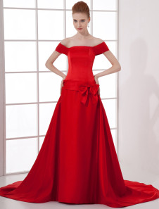 Robe de soirée A-ligne rouge en satin hors de l'épaule traîne courte