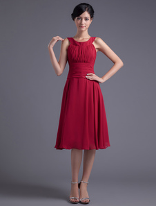 Robe fête de la rentrée A-ligne bordeaux de longueur genou