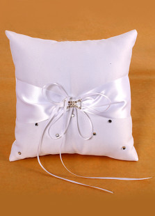 Strass en forme de H-Blanc Satin bague de mariage au porteur oreiller