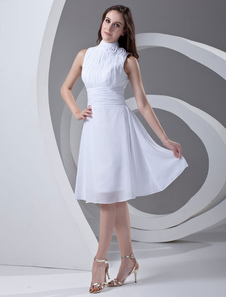 Robe de mariage A-ligne blanche en chiffon col roulé