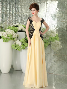 Robe de soirée A-ligne jonquille plissée de col en coeur