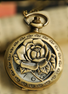 Montre de poche ronde vintage bronze, motif de roses, pour adolescents