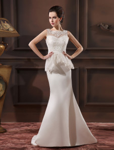 Plus-Size Wedding Gown | Spring 2013 ElegantPlus.com Editor's Pick, Sizes 0-26W
