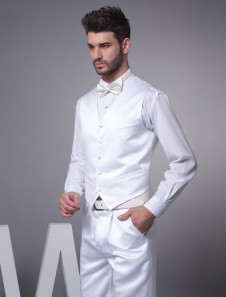 Noble mari gilet en satin blanc personnalisé adapté à cérémonie pour homme