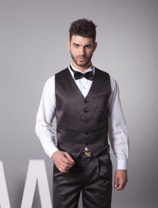 Gilet en satin noir personnalisé pour homme noble en col V pour mariage