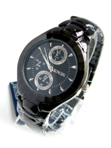 Montre à quartz digital et cadran noir avec bracelet alliage