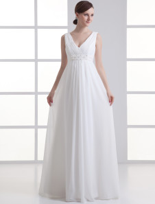 Robe de mariage fourreau ivoire en chiffon col V, longueur plancher