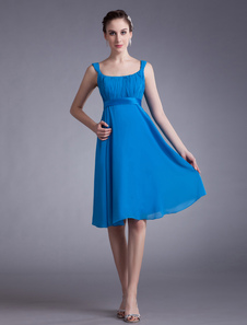 Robe de cocktail A-ligne bleue de col carré longueur genou