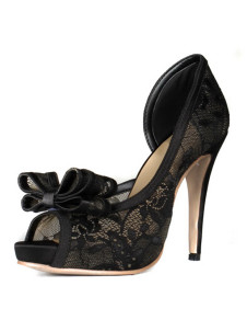 Chaussures à bout ouvert à talon aigu en dentelle noire