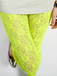 Caleçon de qualité féminin jaune avec dentelle