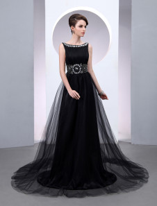 Robe fascinante de soirée noire fourreau encolure dégagée avec perles