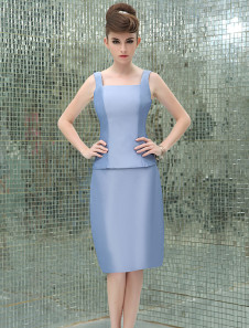 Robe de soirée en taffetas lavande plissé de col à revers