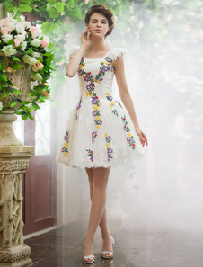 Robe de mariage soutenue A-ligne ivoire en dentelle brodé col rond mini