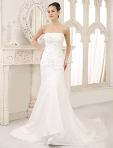 Robe de mariée bustier en taffetas ivoire avec applique à traîne