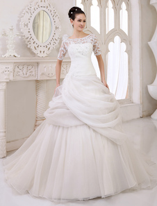 Robe de mariée A-ligne en organza ivoire avec perles encolure dégagée traîne chapelle