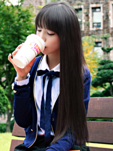 Perruque droite longue noire avec frange droite